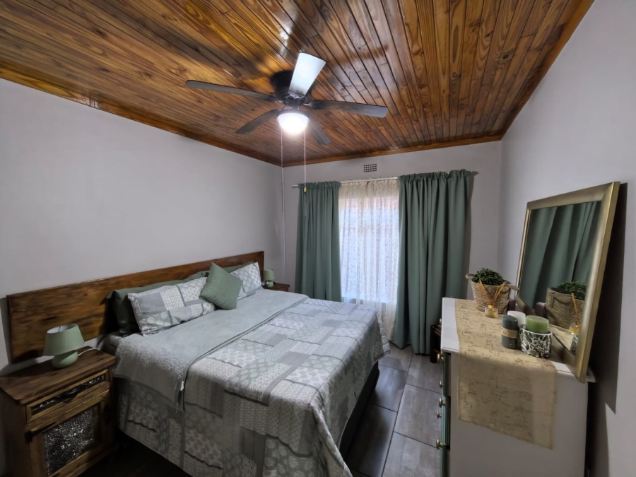 3 Bedroom Property for Sale in Rhodesdene Northern Cape